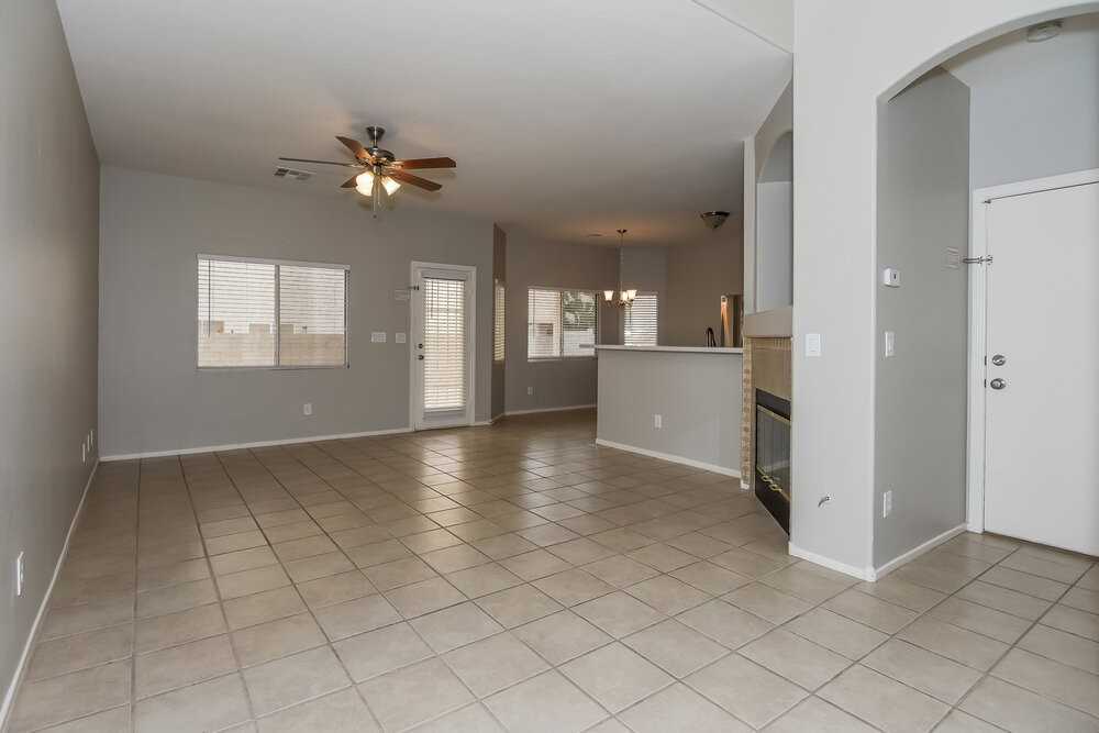 5934 Aimless St - Photo 4 of 16