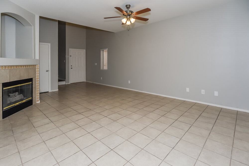 5934 Aimless St - Photo 5 of 16