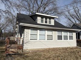 featured image of 705 East Marietta Avenue