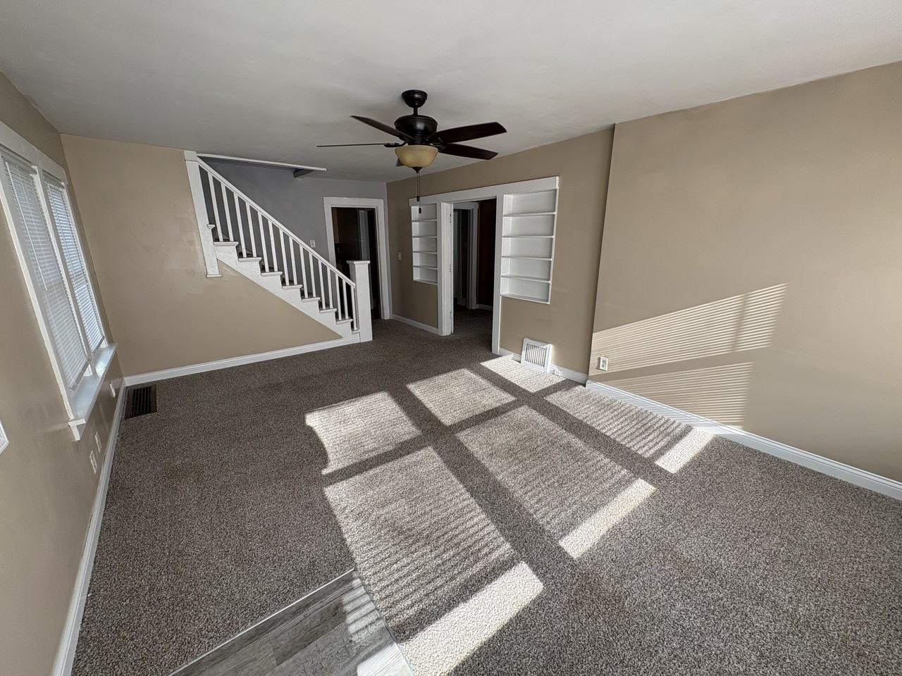 705 East Marietta Avenue - Photo 4 of 20