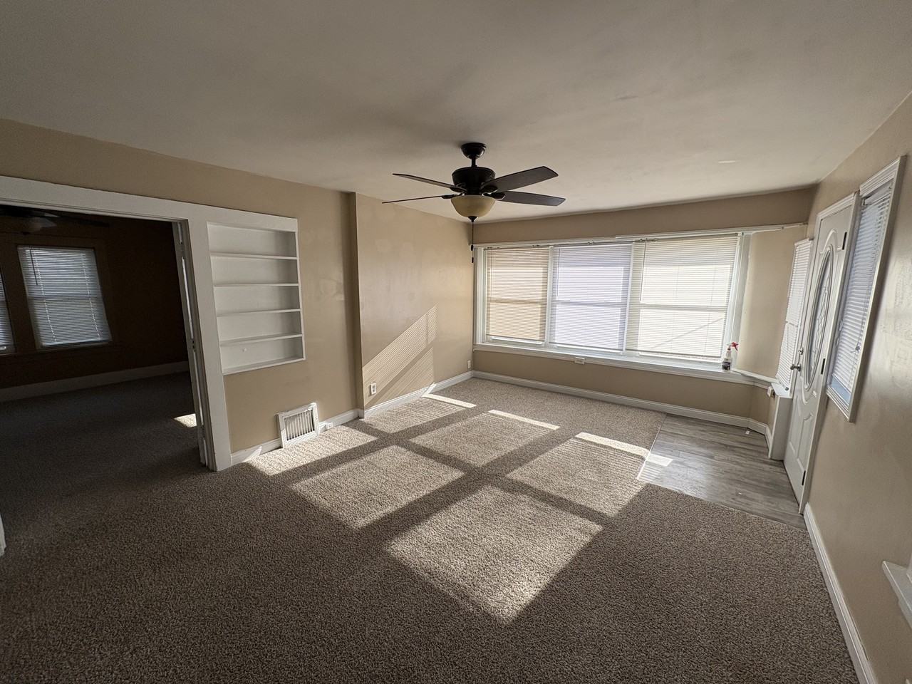 705 East Marietta Avenue - Photo 5 of 20