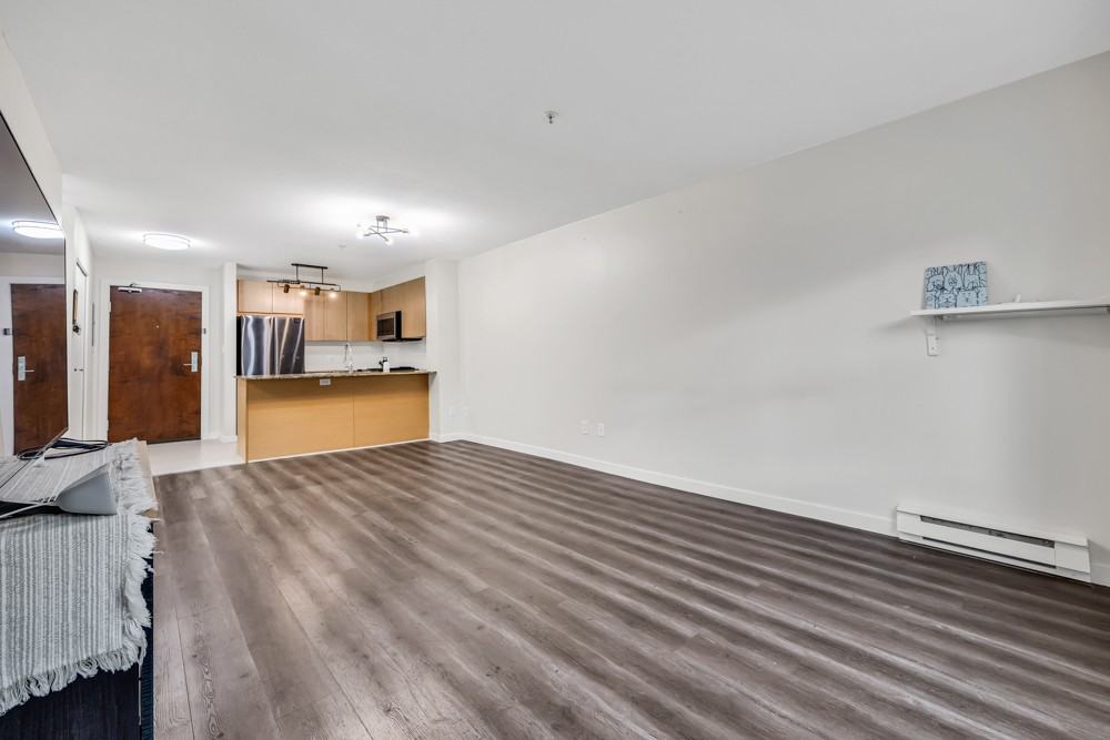 5589 Irmin Street #101 - Photo 7 of 21