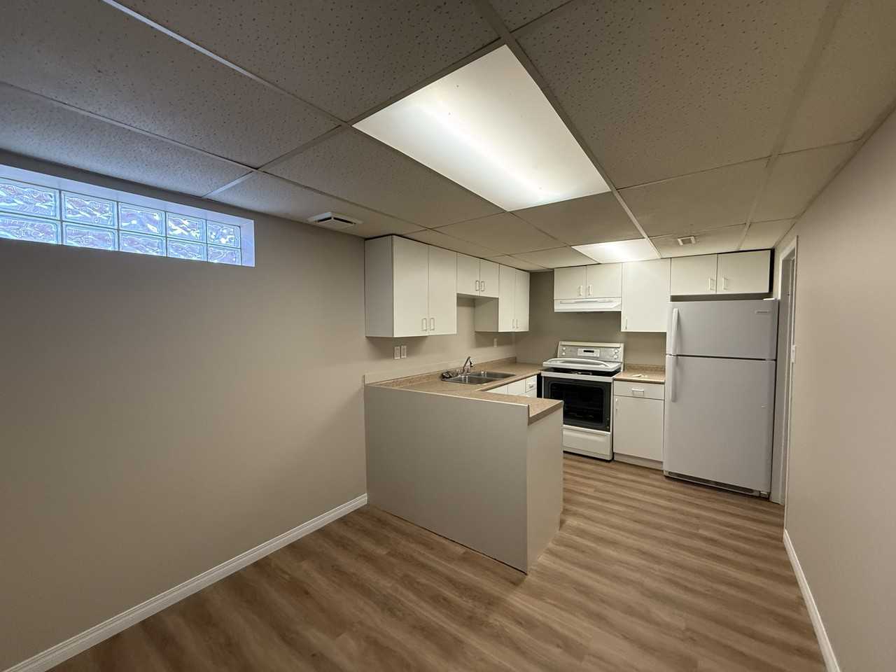 8104 125 Ave NW BSMT Suite - Photo 2 of 12