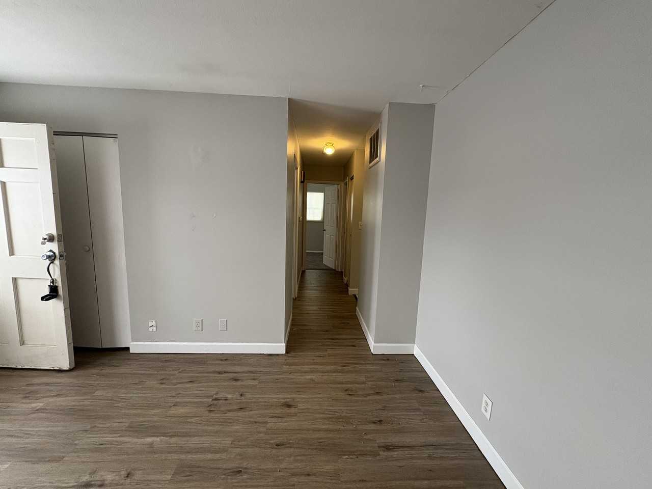 6411 North Randwick Road - Photo 2 of 13