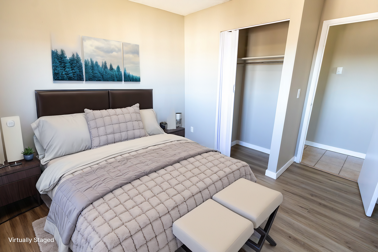 2501 Apartments - Photo 5 of 15