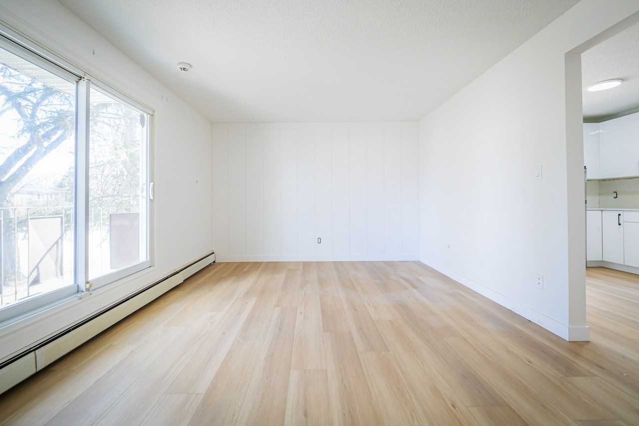 Block Five Manor - Photo 7 of 34