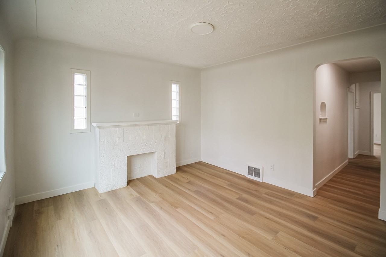 Balcony Apartments - 6110 118th - Photo 3 of 24