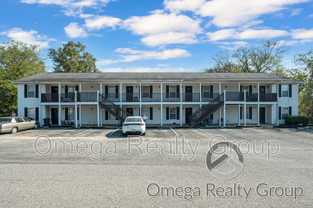 1919 20th St Ne #C1 - Photo 1 of 1