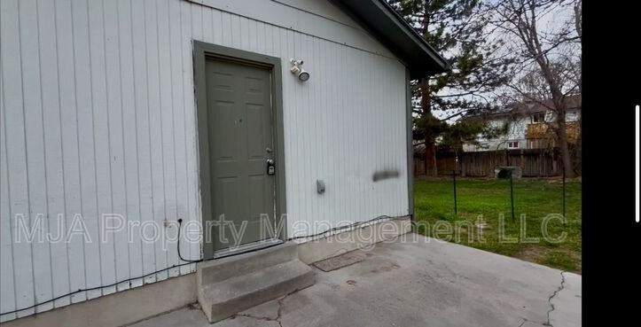 6046 Southwest - Photo 3 of 12