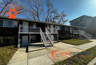 4951 S Center St #8 - Photo 1 of 1