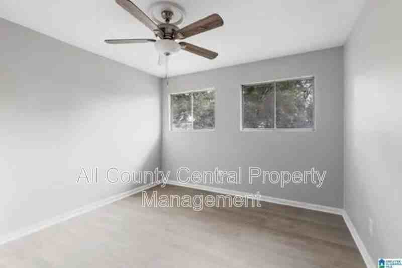 1232 Frisco St - Photo 5 of 9