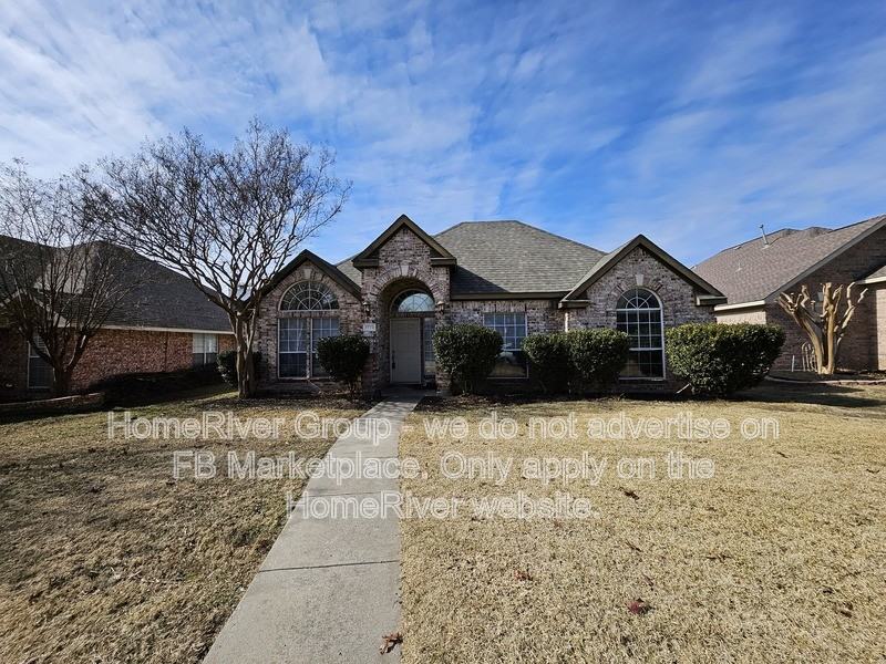 7773 King Arthur Rd - Photo 3 of 19