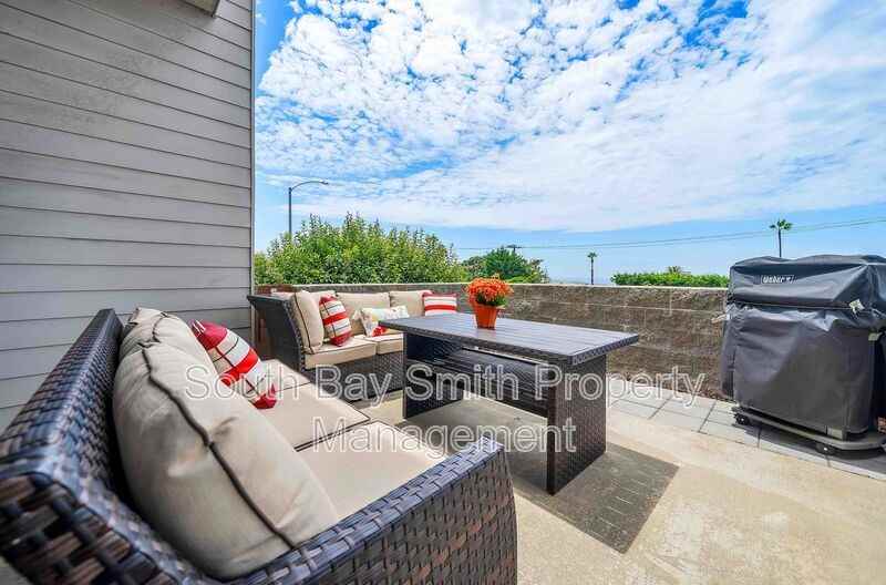 420 Palos Verdes Blvd - Photo 7 of 43