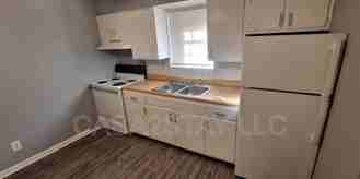 341 Redmar Blvd #4 - Photo 1 of 1