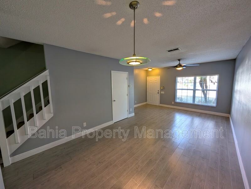 5440 Carrollwood Key Dr - Photo 4 of 18