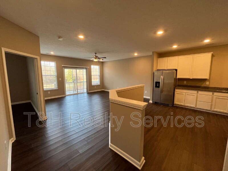 5642 Brownstone Dr - Photo 7 of 19