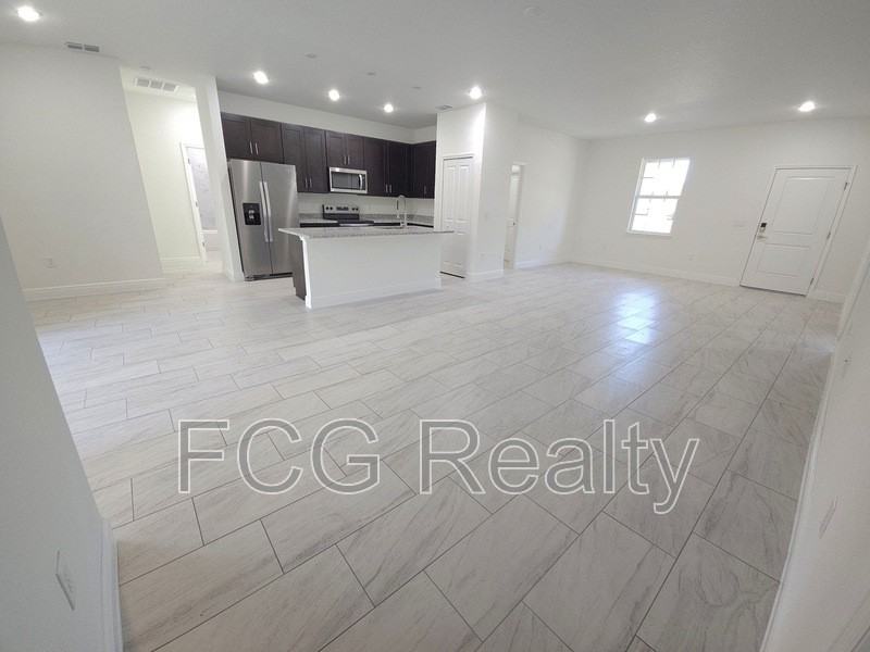 9841 N Sistine Ter - Photo 2 of 22