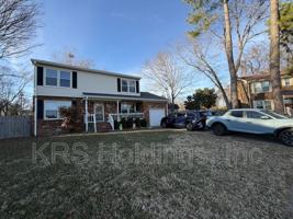 featured image of 3 Langholm Ct