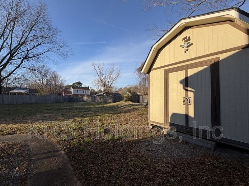 3 Langholm Ct - Photo 3 of 3