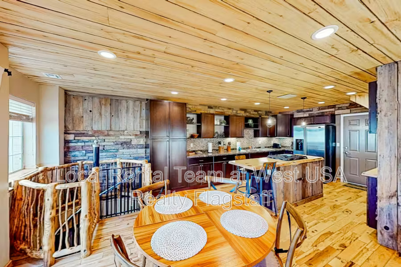 1105 W Overland Pass Dr - Photo 5 of 32