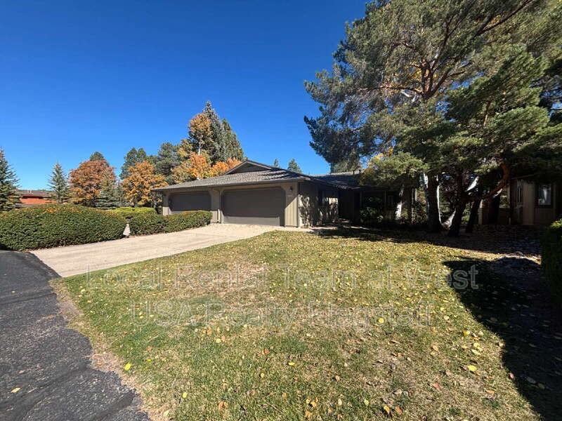 2340 N Plateau Dr - Photo 3 of 29