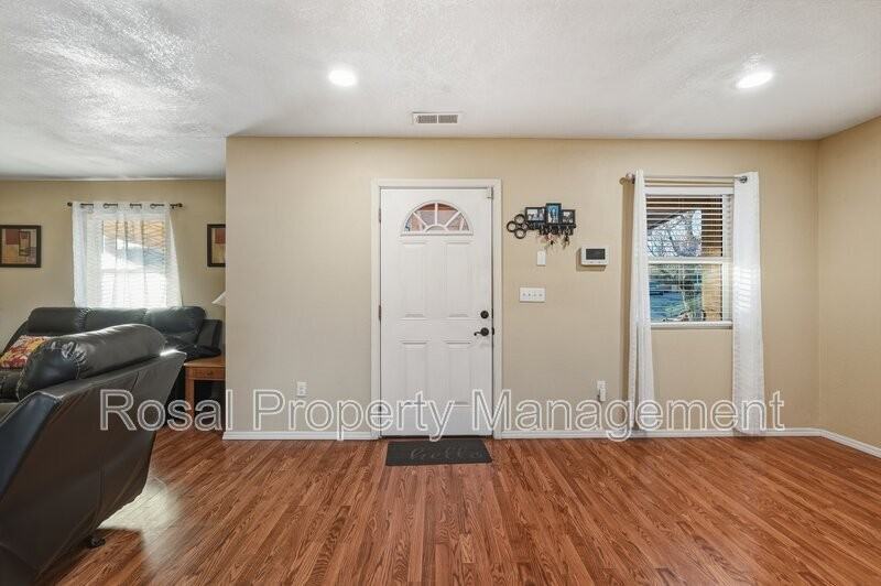 1700 Gschwind Pl Sw - Photo 3 of 29