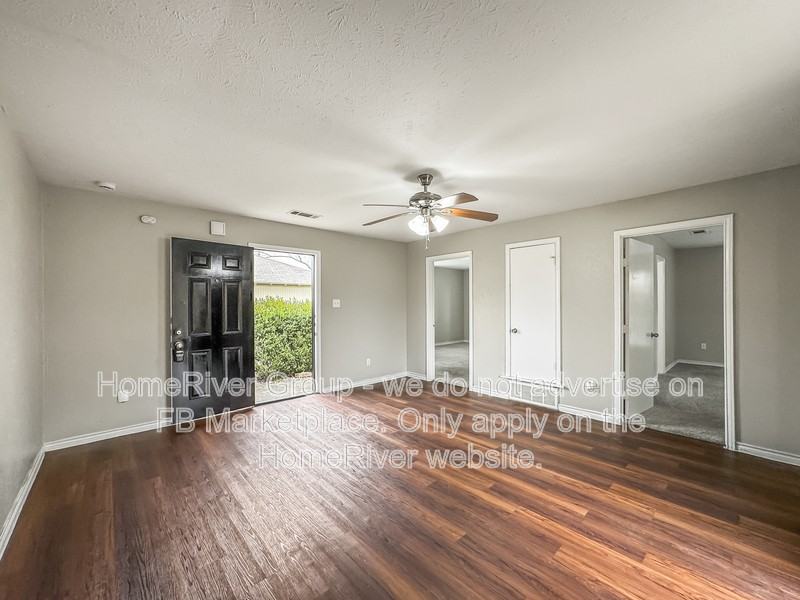 308 Cedar St - Photo 2 of 27