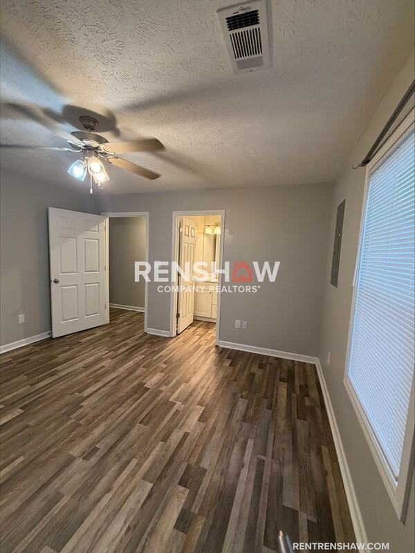 461 Dana Ave - Photo 6 of 33