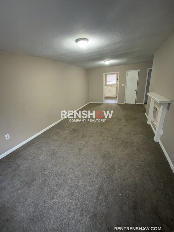 1705 Browning St #A - Photo 2 of 12