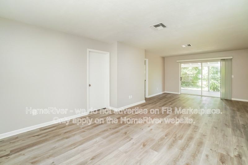 6374 Sunbird Ln - Photo 2 of 19