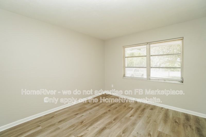 6374 Sunbird Ln - Photo 7 of 19