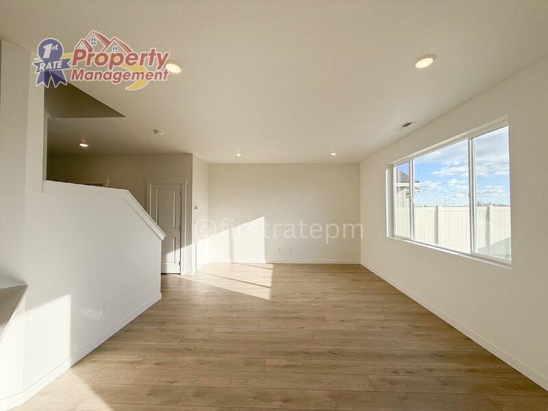 415 W Lyra St - Photo 7 of 49