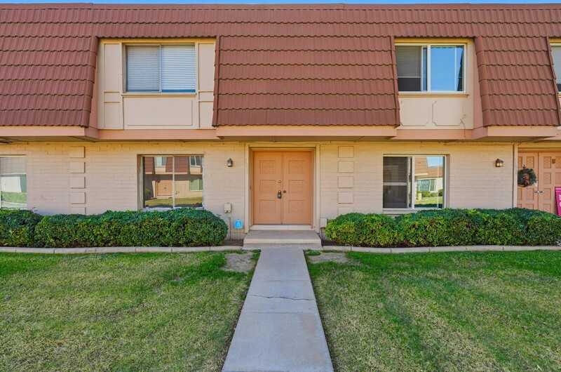 1628 E Logan Dr - Photo 2 of 31