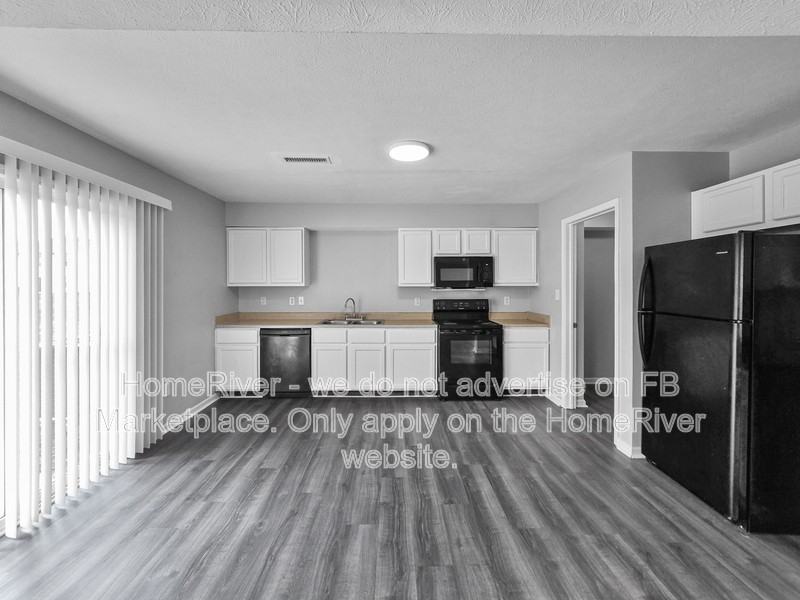 1257 Topp Creek Dr - Photo 4 of 22