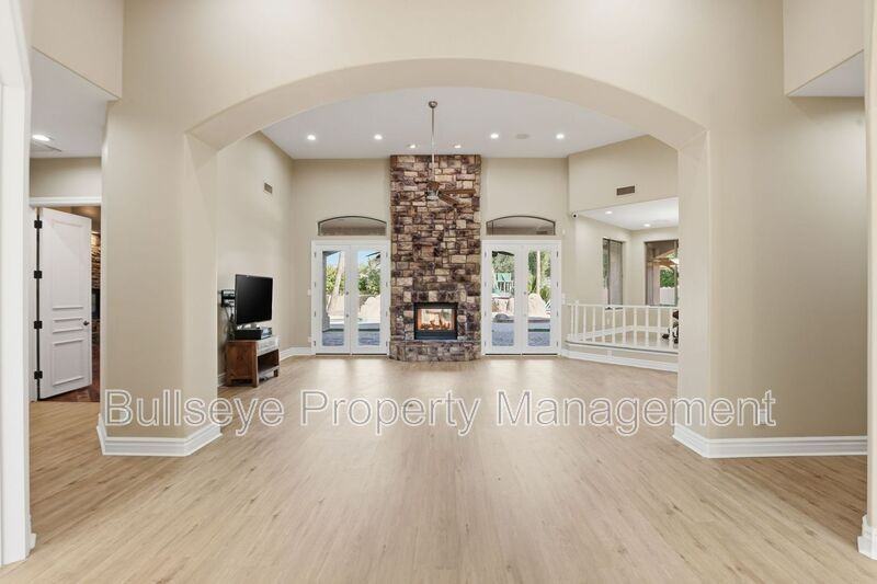 2558 E Page Ct - Photo 6 of 50