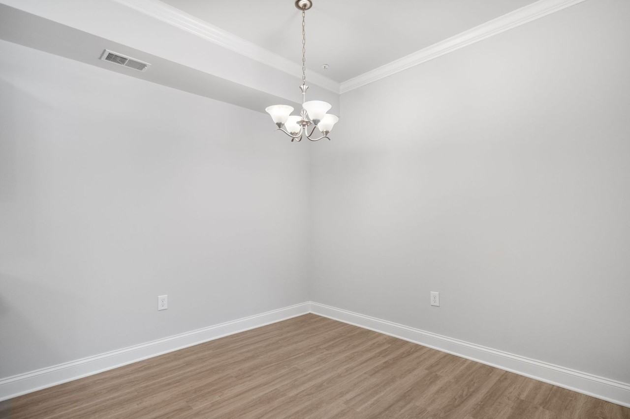 Silo Pointe Apartments - Photo 5 of 27