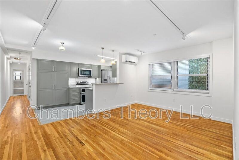 220 The Montana2Nd St Se #303 - Photo 3 of 24