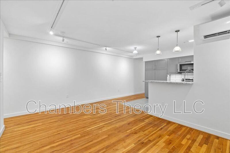 220 The Montana2Nd St Se #303 - Photo 5 of 24