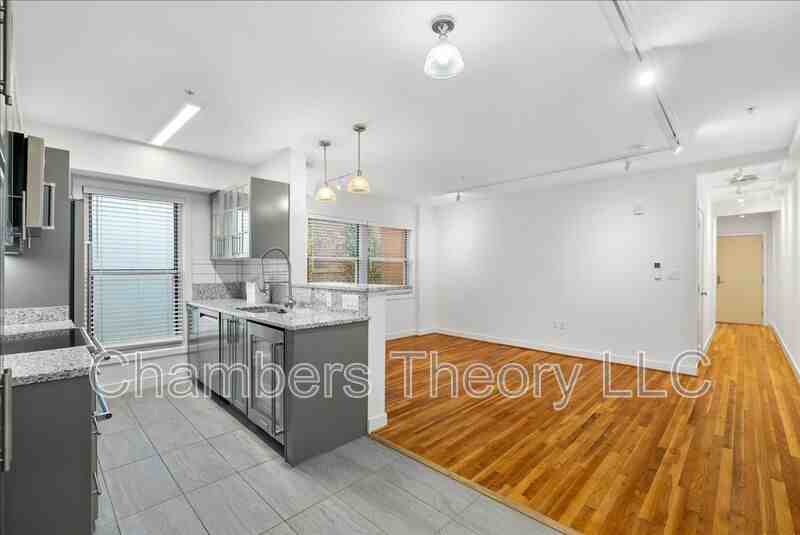 220 The Montana2Nd St Se #303 - Photo 6 of 24