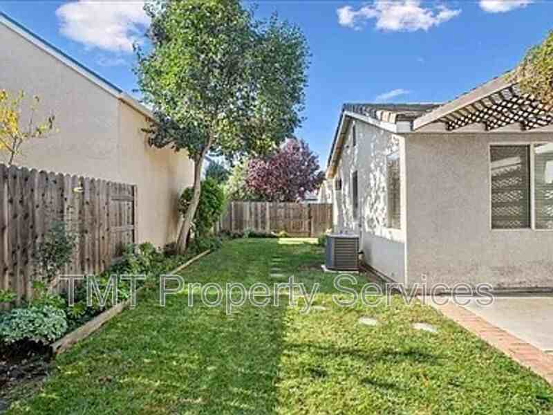 3424 Babson Dr - Photo 5 of 25