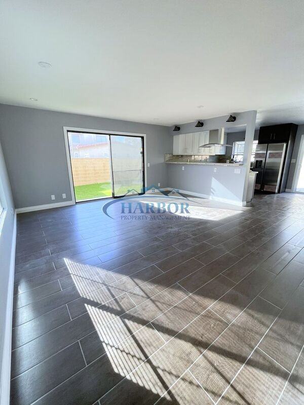 22521 Meyler St - Photo 4 of 19