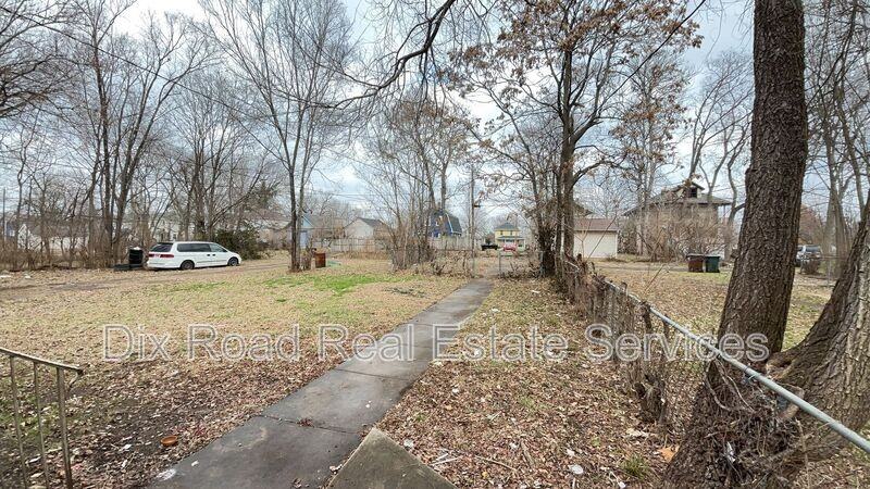 821 16th Ave - Photo 6 of 25