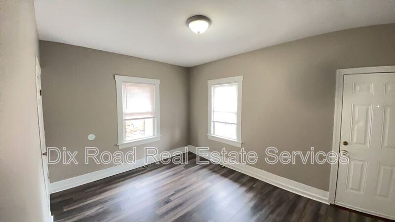 821 16th Ave - Photo 7 of 25