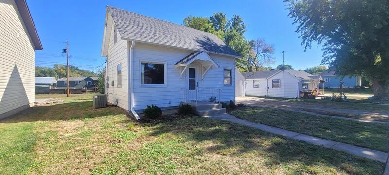 120 N Iowa Ave #120NIOWA - Photo 3 of 13