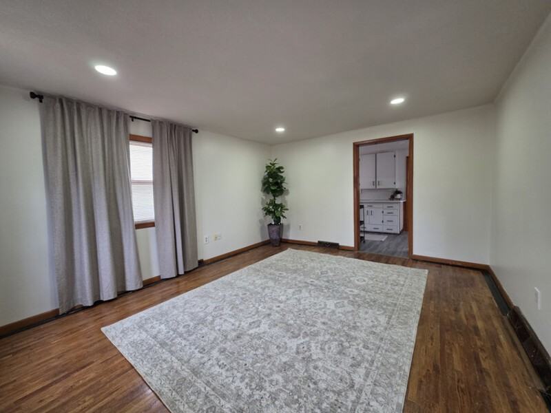 120 N Iowa Ave #120NIOWA - Photo 6 of 13