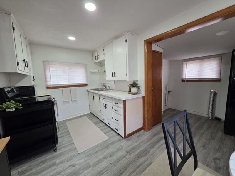 120 N Iowa Ave #120NIOWA - Photo 7 of 13