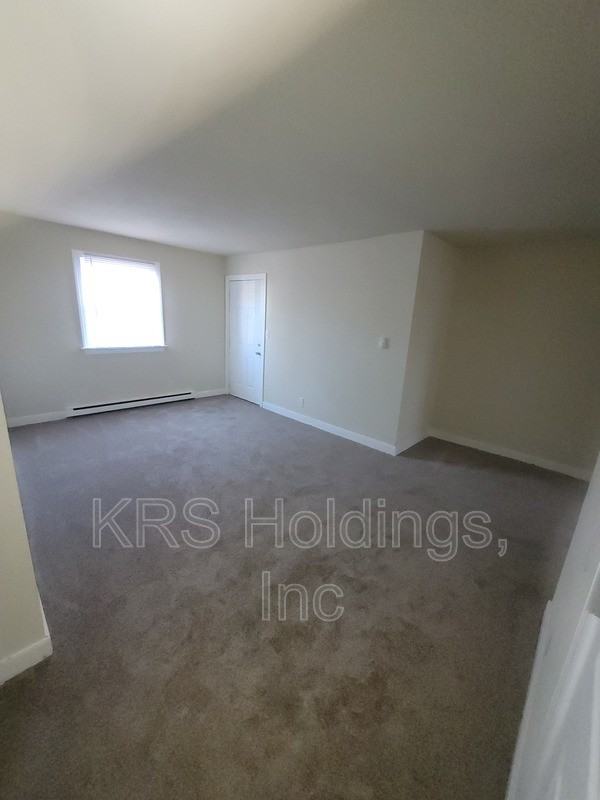 1517 Halifax St #14 - Photo 6 of 15