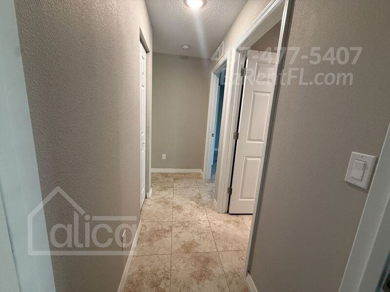 577 Sea Fury Ave Sw - Photo 6 of 19