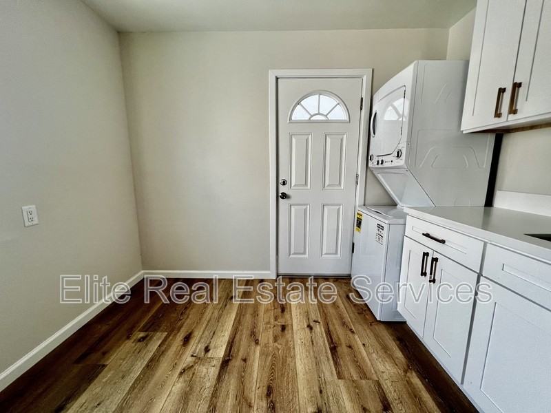 3313 Clairemont Mesa Blvd - Photo 4 of 11