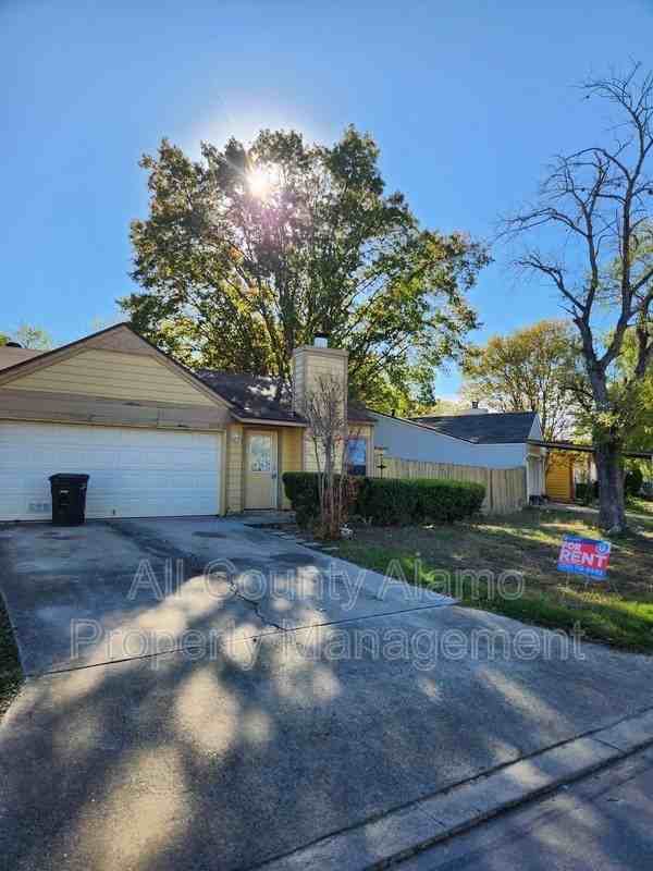 6234 Valley Castle - Photo 2 of 14